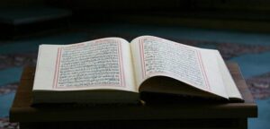 Ahkaf Suresi 19. Ayet Meali, Arapça Yazılışı, Anlamı ve Tefsiri
