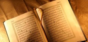 Fetih Suresi 8. Ayet Meali, Arapça Yazılışı, Anlamı ve Tefsiri